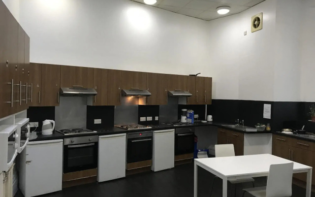 Halpin House - Hostel