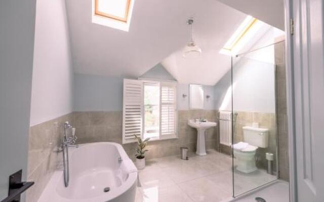The Old Manse B & B