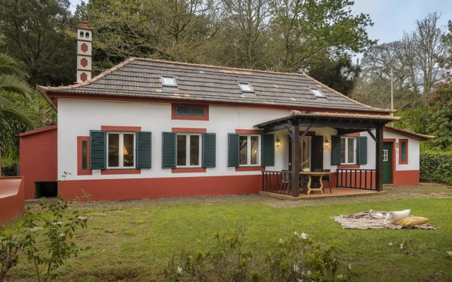 Surrounded by Nature - Casa da Cebola