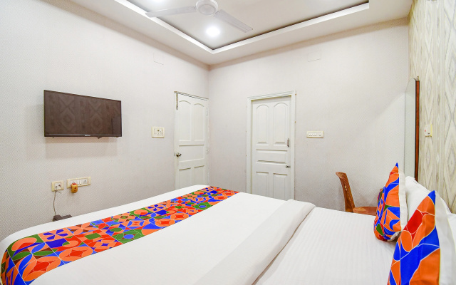Fabhotel Saltlake Regency
