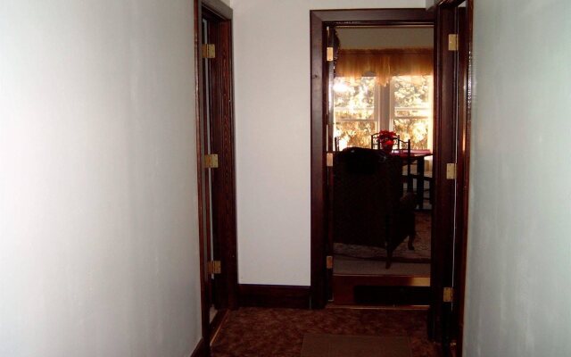 Victorian Rose Country Inn