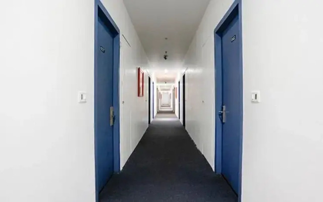 Fabhotel Vista Suites I