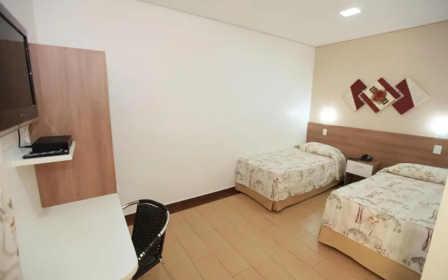 Oly Plaza Hotel