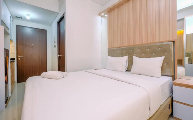 Cozy Living And Homey Studio Transpark Cibubur Apartment