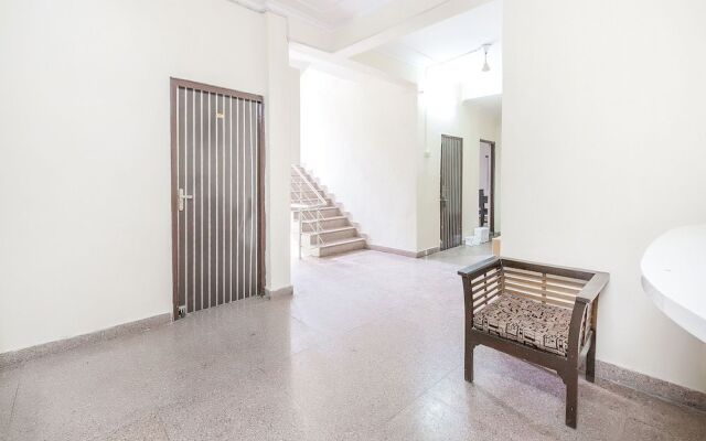 Capital O 15929 Comfort Residency