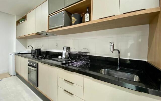 Apto 80m da Praia Grande vista mar!