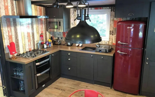 Pet Friendly Lodge - Sleeps6 - Long Stay Discount