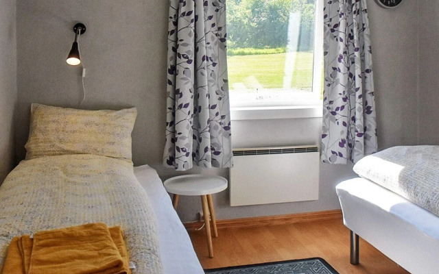 10 Person Holiday Home in Fjørtoft
