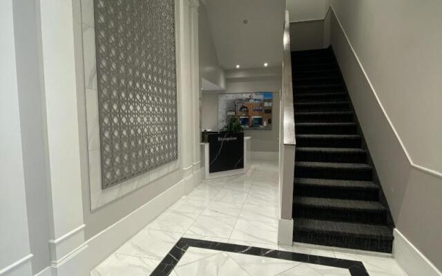 Parc Avenue Residence Mile End