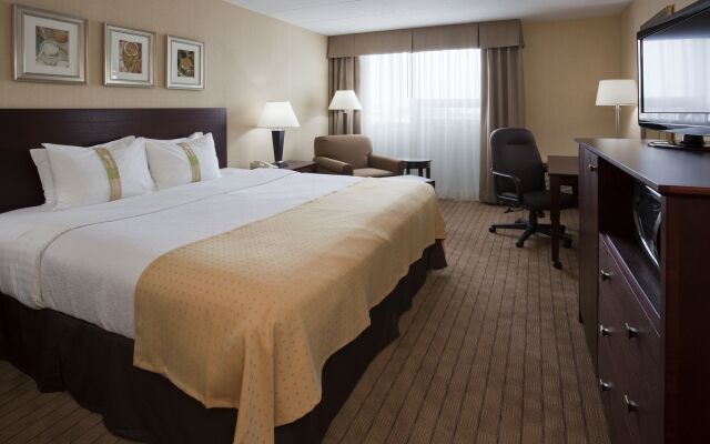 Holiday Inn Burlington Conference Centre by IHG