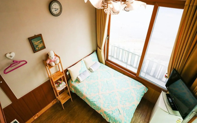 Pohang 5-island Pension