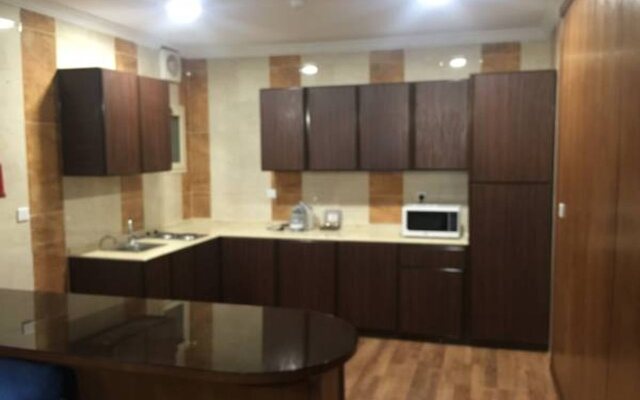 Elegant Suites Hotel