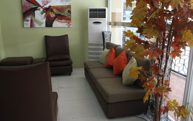 Sampaguita Suites Plaza Garcia