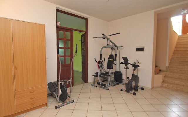 Apartment Denis 19