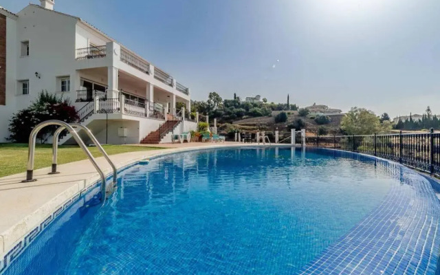 49-La Paz-Hacienda With Breathtaking Views in Mijas!