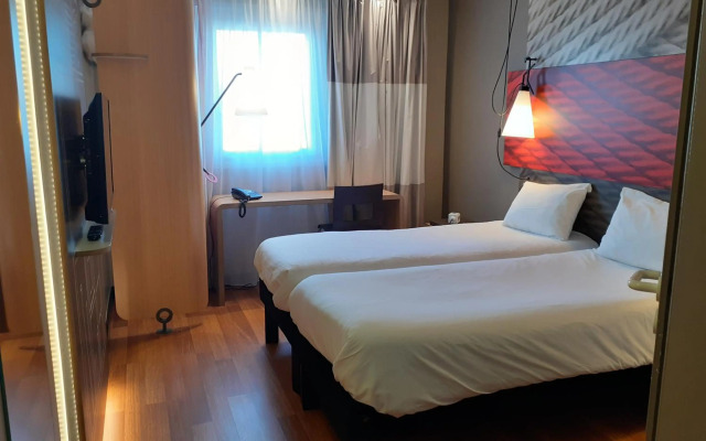 Hôtel Ibis Dole Sud Choisey