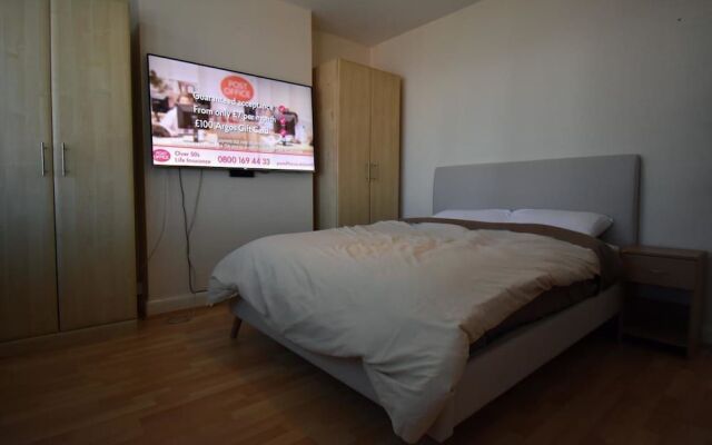 Racecourse Guest House