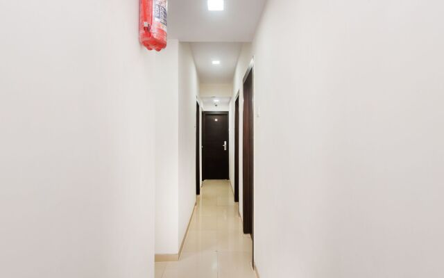 OYO 12043 Hotel Crystal Crown