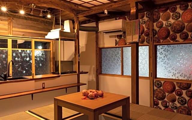 Guesthouse & Kitchen Hace