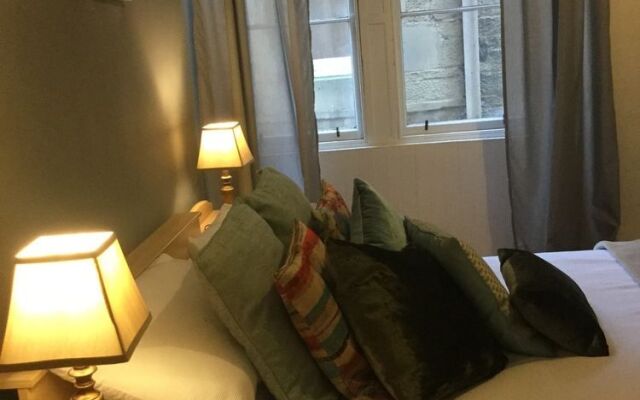 Edinburgh Old Town Apartment
