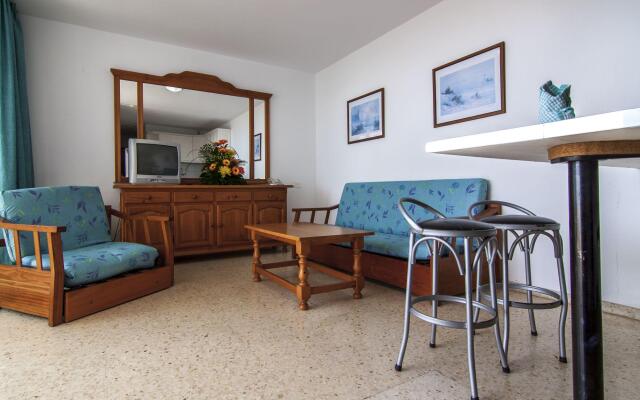 Corona Roja Apartments