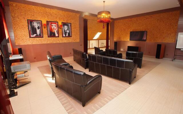 "Elephant" is a boutique hotel