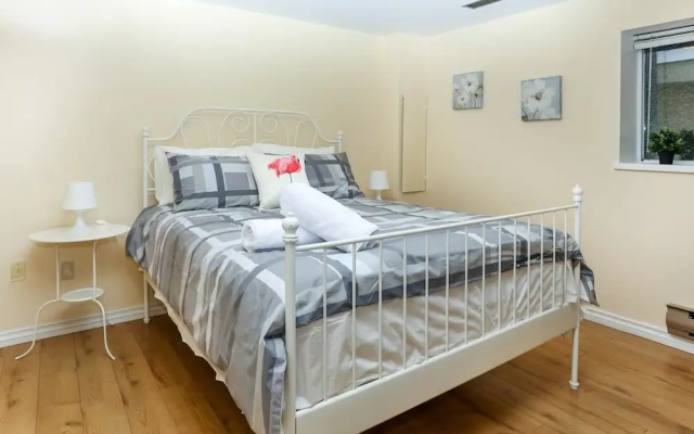 2bdr Suite UBC by Elevate Rooms