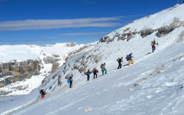 Stunning Apartment in Avio With 2 Bedrooms