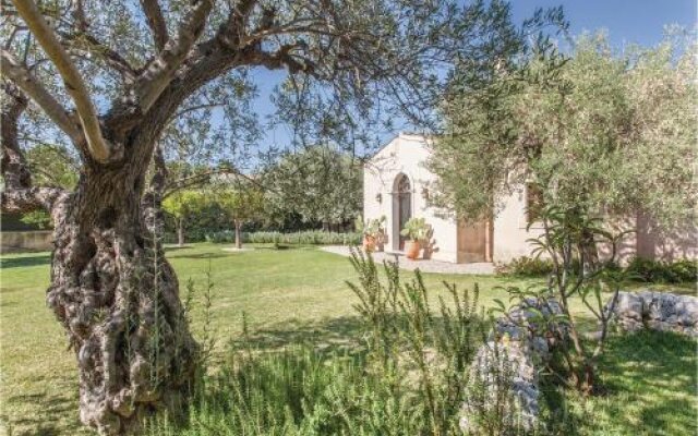 Three-Bedroom Holiday Home in Fontane Bianche (SR)