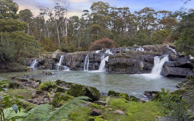 Falls River Luxury Accommodation