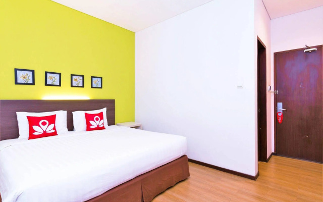 Hotel Catur Warga