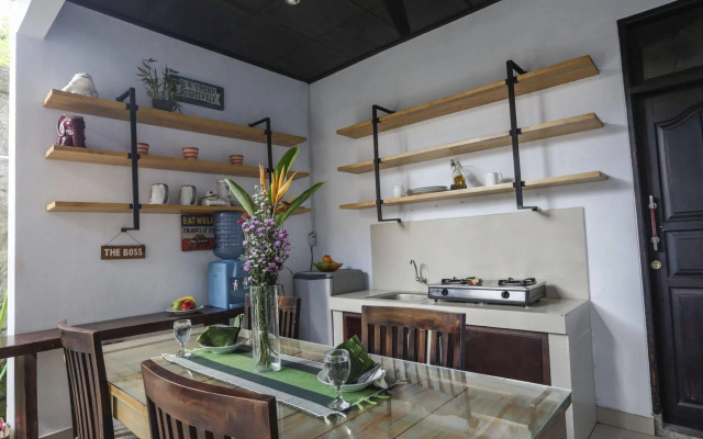 Dekrisna Denpasar - Hostel