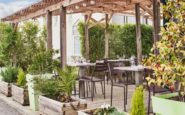 Sure Hotel by Best Western Valence Nord