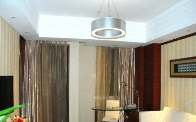 Grand Barony Hotel