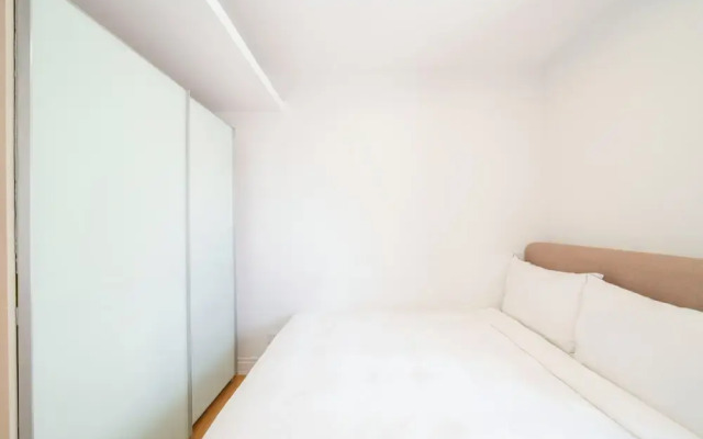 Tyms Comfortable 2BR 1BA Apt Xujiahui