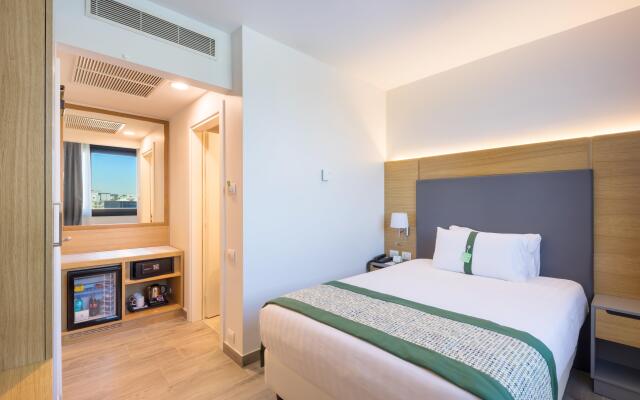 Holiday Inn Naples by IHG