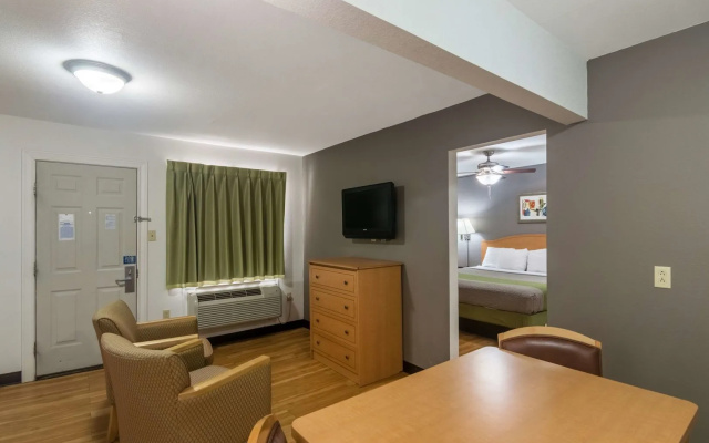 Blue Bonnet Suites Extended Stay Lubbock, Texas