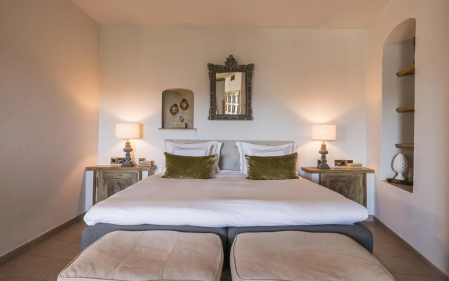 Central Loop Hotel