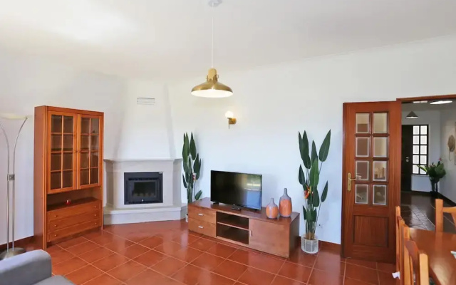 U 02 - Bedroom 2 in Casa Quinta Esta o