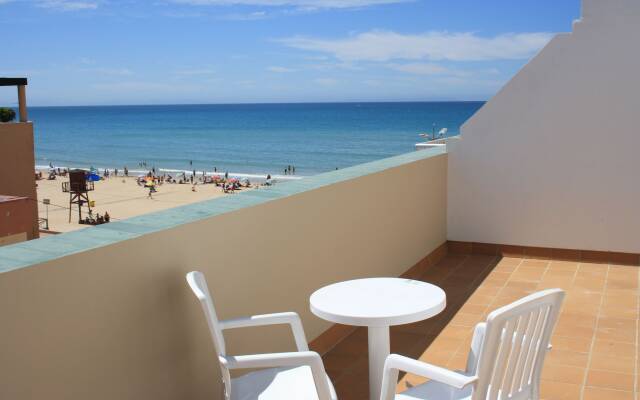 Apartamentos Turísticos Playa Bárbate
