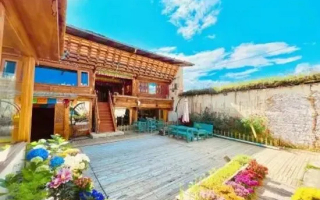 Carefree Valley Hostel