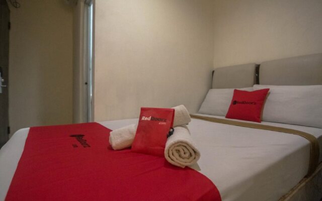 Trend Hotel By RedDoorz