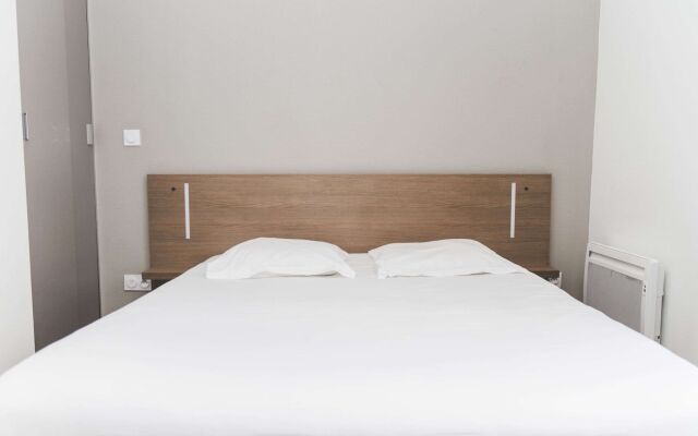 Terres de France - Appart'Hotel Quimper