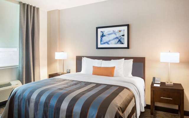 Wingate By Wyndham Miami Airport