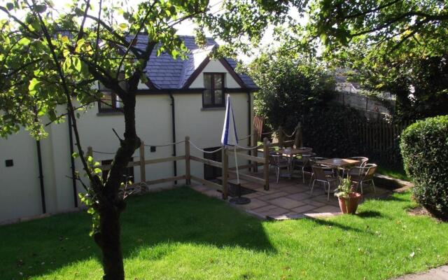 Carpenters Cottages