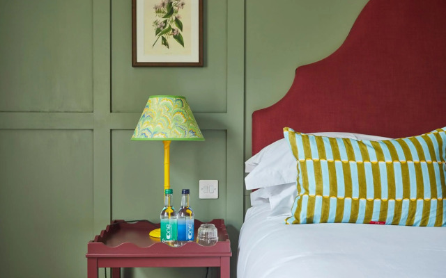 Mercure Newbury Elcot Park Hotel