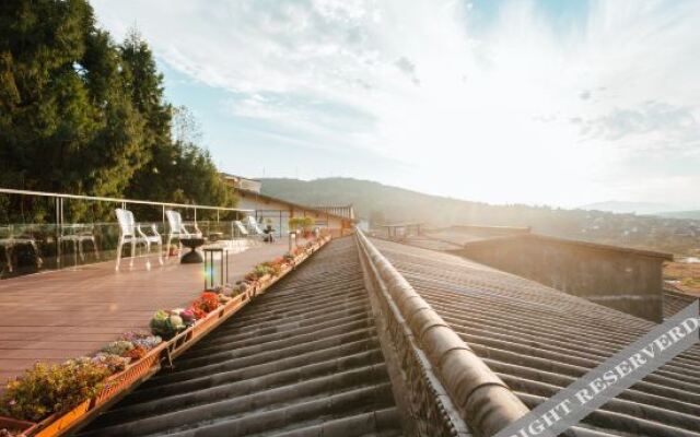 Tengchong Xitang Rehai Sulfur Hot Spring Boutique Lodge