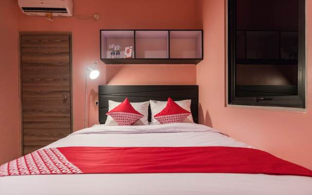 Sandang Residence by OYO Rooms