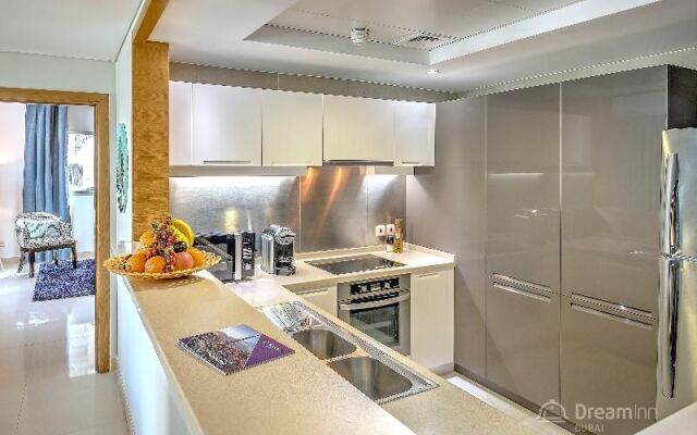 Dream Inn Dubai - Claren Downtown