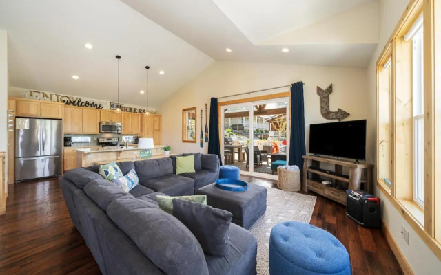 Lakeside Chelanigans #37